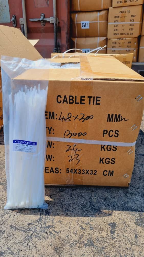 بست کمربندی سایز 7.6*370mm